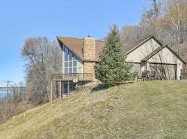 Spacious Stoddard Retreat on Mississippi River!