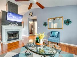 Peaceful Monroe Home with Private Pool, Pet Friendly，位于温德的酒店