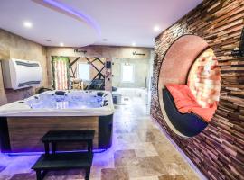 O'SPA 25 - Bien Etre et D&eacute;tente，位于蒙贝利亚尔的Spa酒店