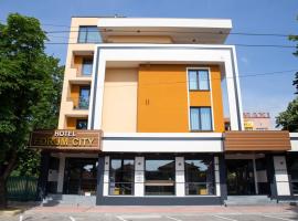 Hotel Forum City，位于帕扎尔吉克的酒店