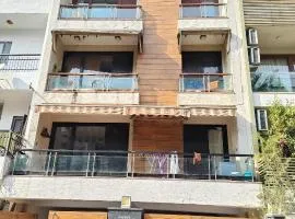 Greenleaf Apartment and Suites, Greater Kailash 1