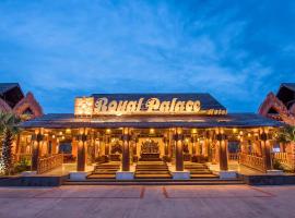 Royal Palace Hotel，位于Nyaungu的酒店
