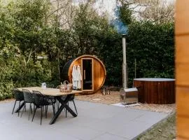 Romantisch Wellness Boshuisje met Sauna & Hottub