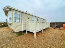 6 Berth Pet Friendly Caravan By Hunstanton Beach, Norfolk Ref 13012l