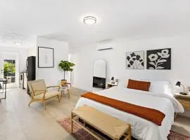Lovely Rental Unit with free Parking on Premises
