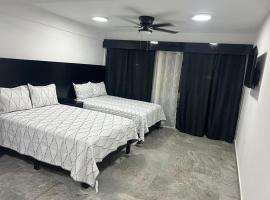 HOTEL and Suites Cananea，位于Cananea的酒店