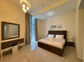 Luxury apartment 3 beds Marina view