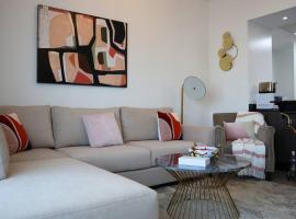 Divine 1BR Apartment in Al Reef.，位于Yas Island的酒店