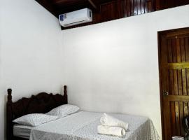 #2 Cabina Rústica para 3 personas en Paquera，位于蓬塔雷纳斯的公寓