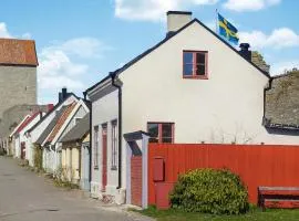 4 Bedroom Stunning Home In Visby