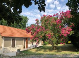 Au lilas rose Maison entre campagne et village，位于贝尔韦的酒店