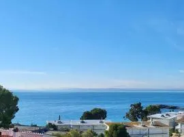 vue sur la plage de l'almadrava. LLEN
