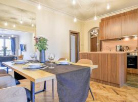 Stunning 2BDR Condo on Historic Location in Center