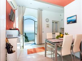 Il Paradiso sul Mare Apartment，位于斯卡拉Villa Cimbrone Gardens附近的酒店