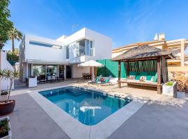 797 HOLIDAY RENTALS - Hermosa villa en playamar，位于多列毛利诺斯的酒店