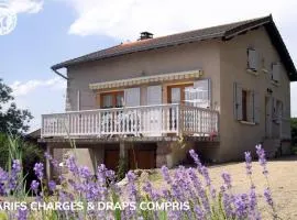 Gîte traditionnel avec terrasse et animaux acceptés - FR-1-496-115