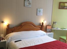 La Petite Auberge，位于Viry-Noureuil的酒店