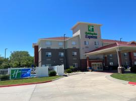 Holiday Inn Express - Wichita North - Park City by IHG，位于Park City的酒店