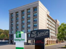 Holiday Inn Chicago/Oak Brook, an IHG Hotel，位于奥克布鲁克特莱斯的酒店