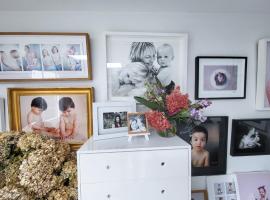 Artist Photographers Home Studio，位于奥克兰的酒店