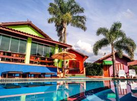 CHÁCARA TOP com VISTA para as Montanhas, PISCINA, PET FRIENDLY,, ESTACIONAMENTO ,Wi-Fi 76 Mbps，位于Tuiuti的带泳池的酒店