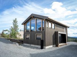 New, modern, cosy hut close to Norefjell Ski & Spa，位于Surteberg的Spa酒店