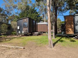 Tiny House 14B at Grampians Edge，位于Dadswells Bridge的小屋