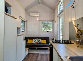 Tiny House 20 at Grampians Edge，位于Dadswells Bridge的酒店