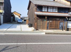 古民家クルンズ，位于Mino的酒店