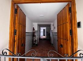 Shanti’s Andalusian Rooms，位于马拉加的住宿加早餐旅馆
