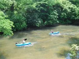 The Gingerbread River House: Cartecay River