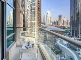 The Lofts - Luxurious space with Burj Khalifa View