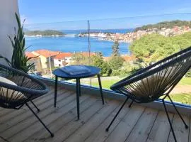 Beautiful view apartment with garage space