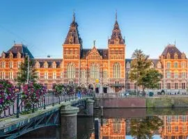 House with 2 private independent studio's 120 m2 CENTRAL AMSTERDAM