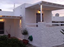 Aretousa Residence in Naoussa, Paros，位于纳乌萨的乡村别墅