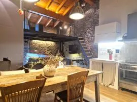 Paller rústic de muntanya amb estil i acollidor by RURAL D'ÀNEU