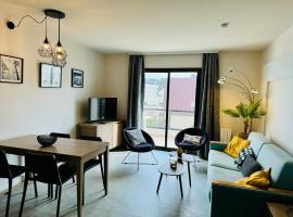 appartement vue mer 50m de la plage, WIFI gratuit，位于佩罗斯-吉雷克的家庭/亲子酒店