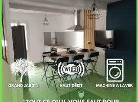 Maison de village avec exterieur