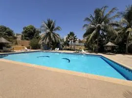 Villa Tata con piscina a Saly