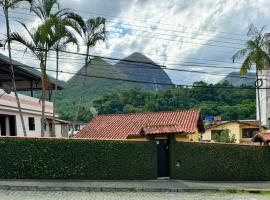 Casa em Nova Friburgo - Moda Íntima，位于新弗里堡的酒店