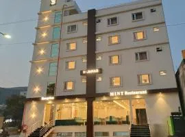 Hotel JANAS