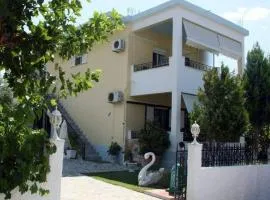 Koletsis Rooms (Villa Koletsis)