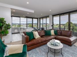 Spacious 2-Bed, Stunning Views in Central Canberra，位于金斯顿的公寓