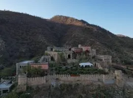 The Dadhikar Fort Alwar