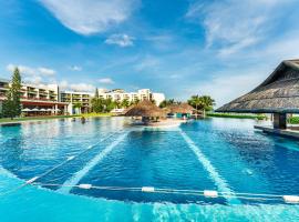 Vietsovpetro Ho Tram Beach Resort & Spa，位于后川的度假村