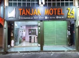 OYO 90937 Tanjak Hotel，位于阿罗士打苏丹阿都哈林机场 - AOR附近的酒店