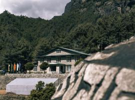 Mountain Lodges of Nepal - Monjo，位于Monjo的酒店