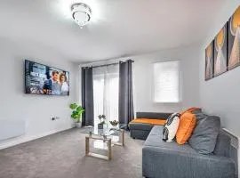 Reading 2-Bed Apartment & Parking