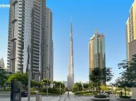 bnbmehomes - Modern 2BR Treasure nr Dubai Fountain - 3302