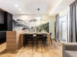 Dolomiti Haus Pampeago Sci e Trekking Impianti a 1 minuto